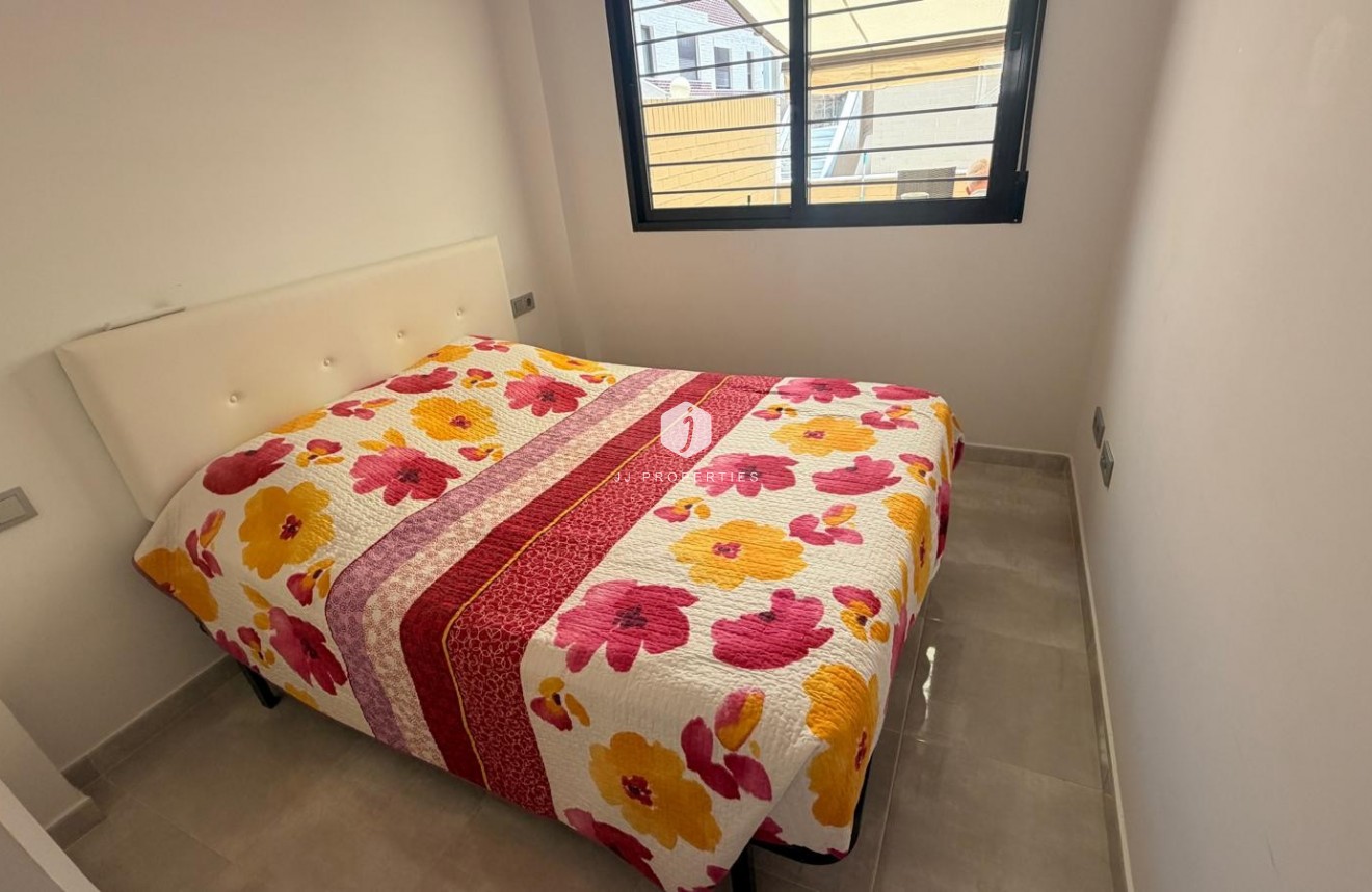 Tweedehands - Appartement / flat -
Orihuela Costa - Costa Blanca