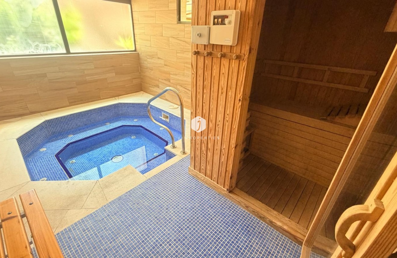 Tweedehands - Appartement / flat -
Orihuela Costa - Costa Blanca