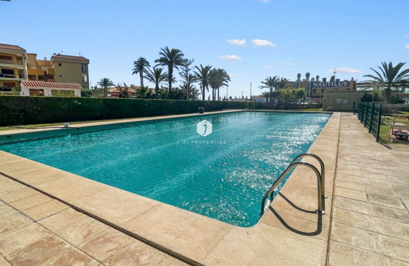 Tweedehands - Appartement / flat -
Orihuela Costa - Costa Blanca