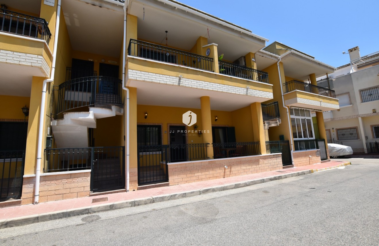 Tweedehands - Appartement / flat -
Daya Vieja - Costa Blanca