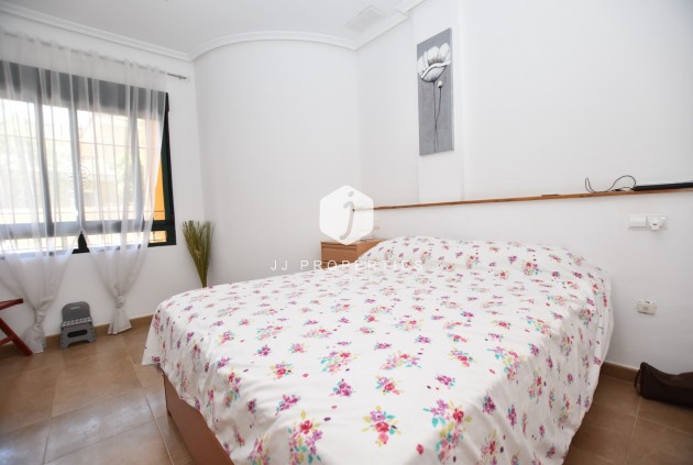Tweedehands - Appartement / flat -
Daya Vieja - Costa Blanca