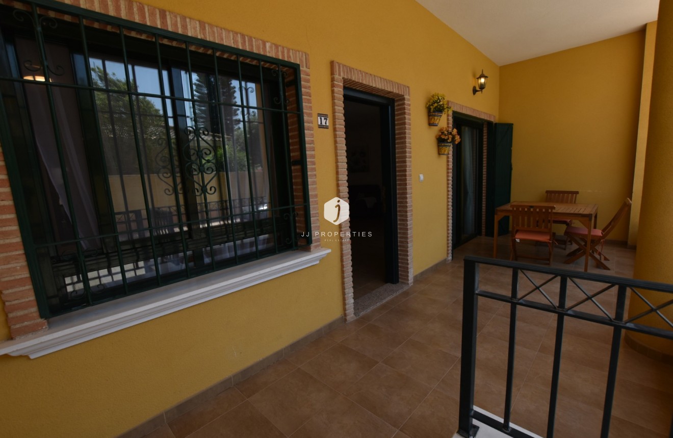 Tweedehands - Appartement / flat -
Daya Vieja - Costa Blanca