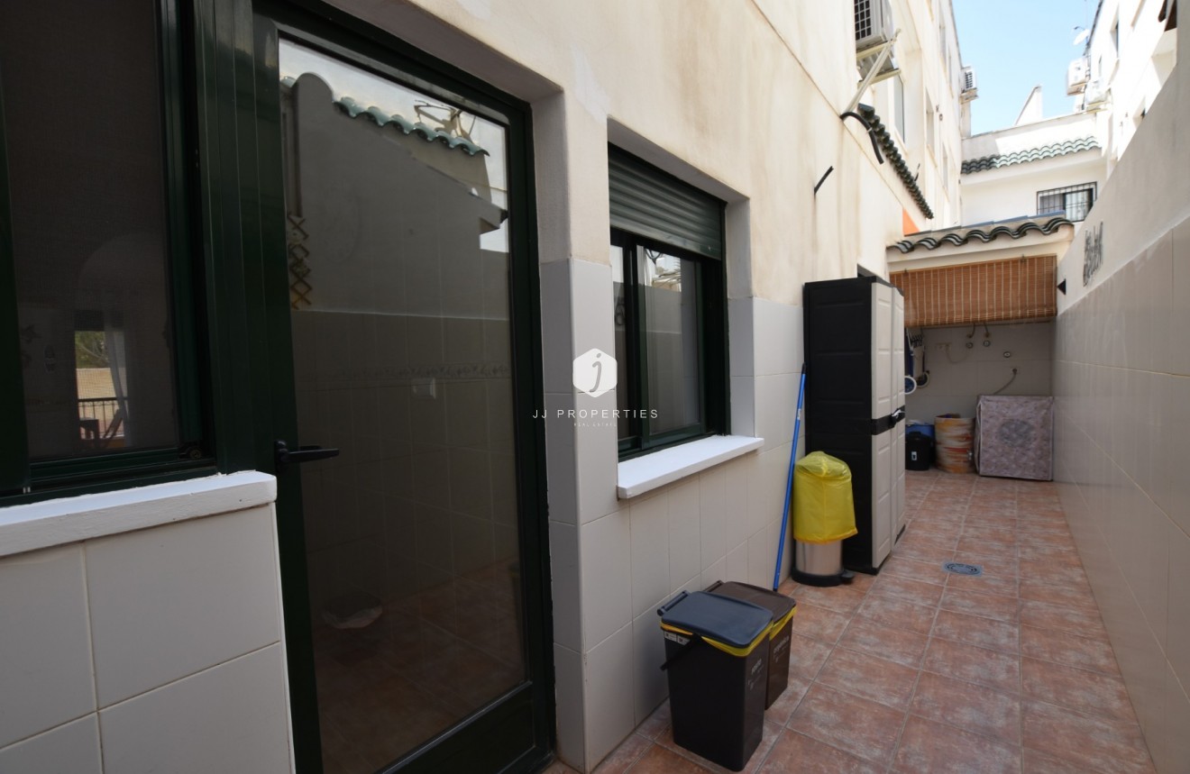 Tweedehands - Appartement / flat -
Daya Vieja - Costa Blanca