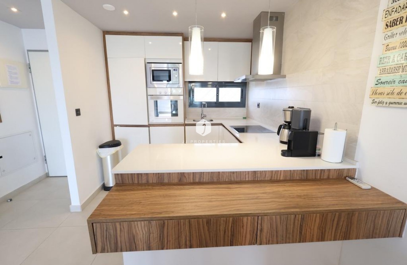 Resale - Bungalow -
Guardamar del Segura - Costa Blanca