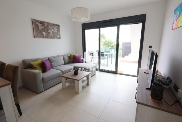 Resale - Bungalow -
Guardamar del Segura - Costa Blanca