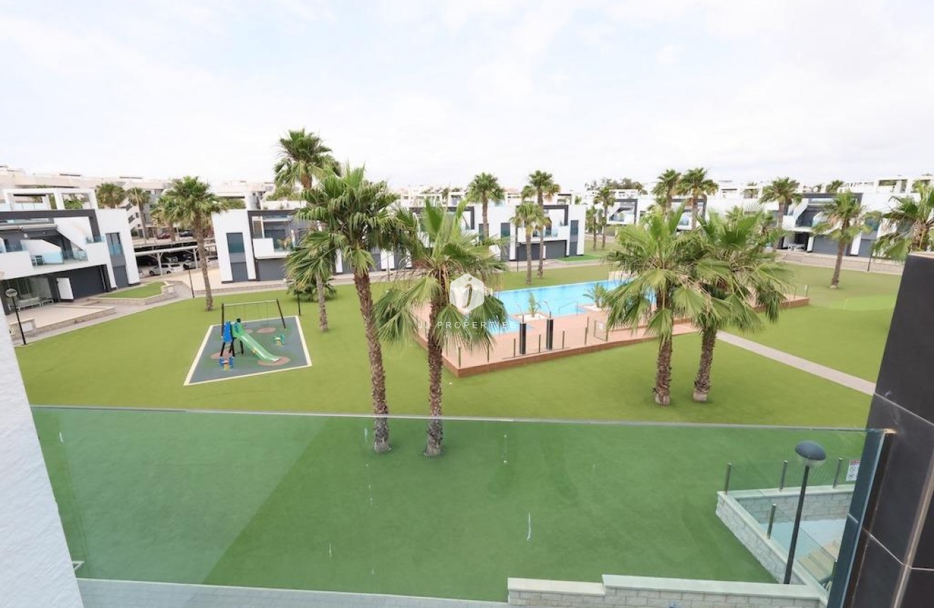 Resale - Bungalow -
Guardamar del Segura - Costa Blanca