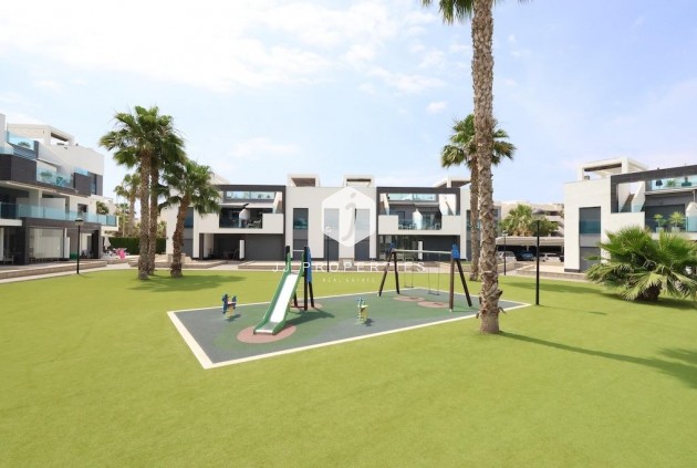 Resale - Bungalow -
Guardamar del Segura - Costa Blanca