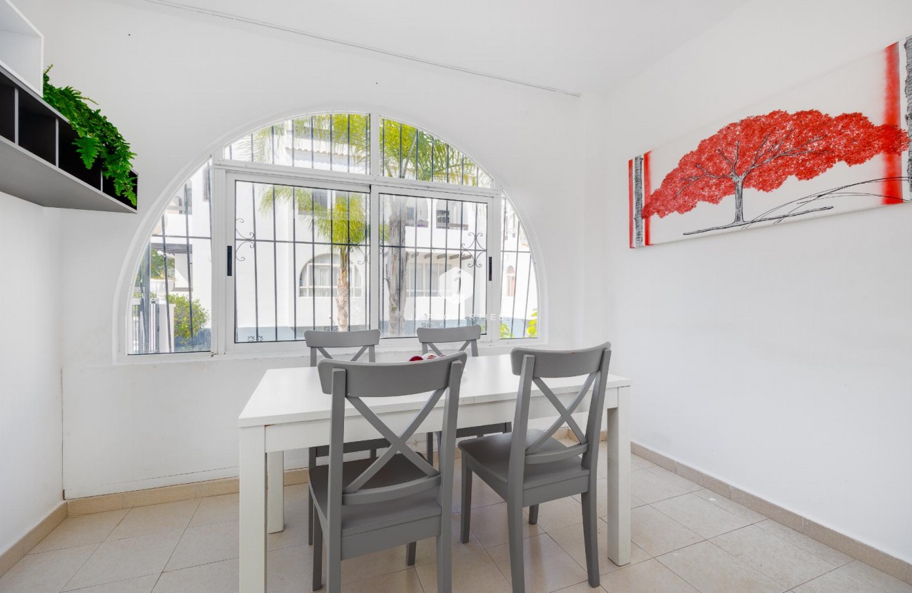 Tweedehands - Bungalow -
Torrevieja - Costa Blanca