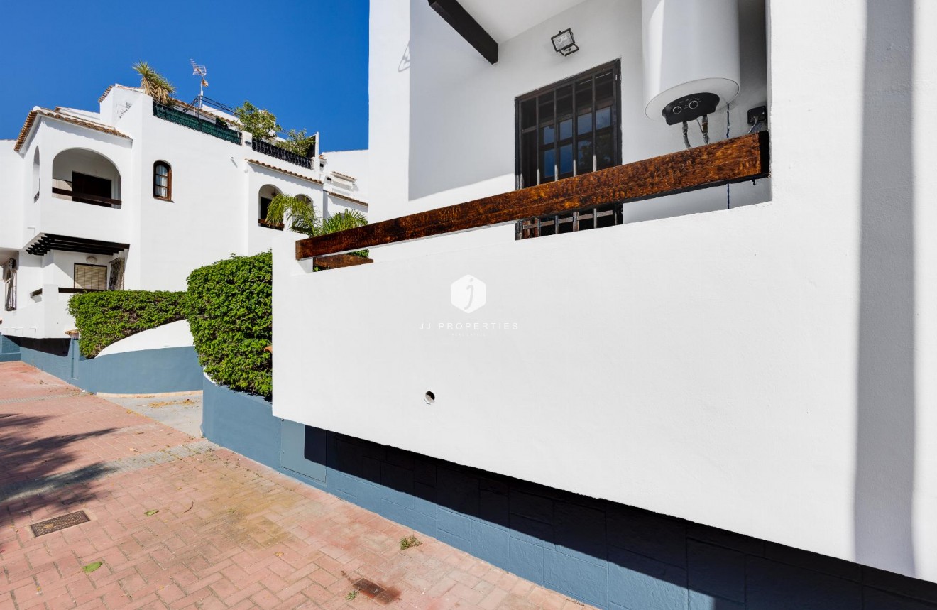 Tweedehands - Bungalow -
Torrevieja - Costa Blanca