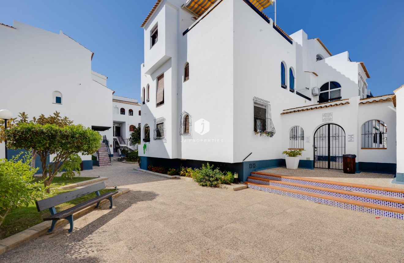 Tweedehands - Bungalow -
Torrevieja - Costa Blanca