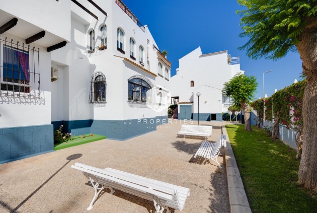 Tweedehands - Bungalow -
Torrevieja - Costa Blanca