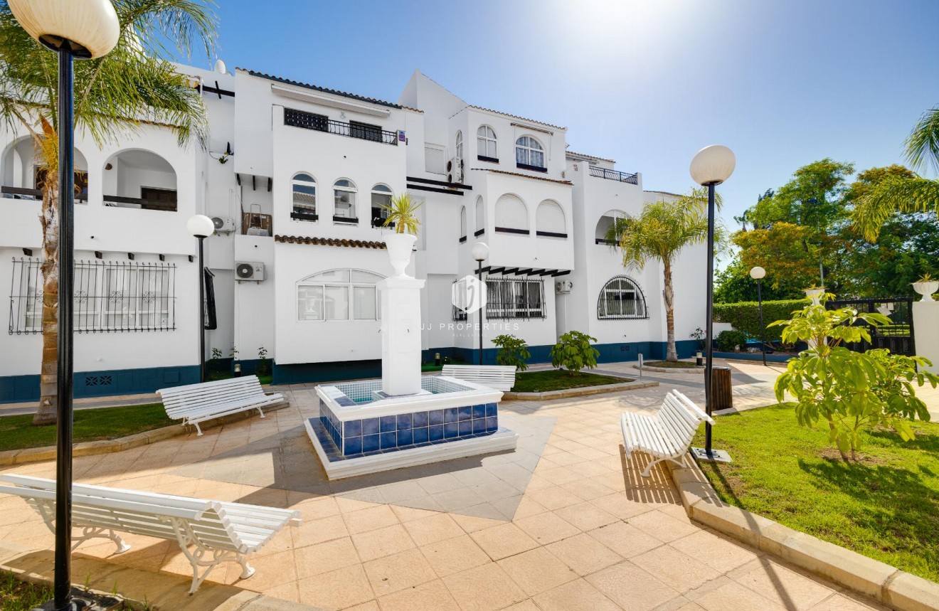 Tweedehands - Bungalow -
Torrevieja - Costa Blanca