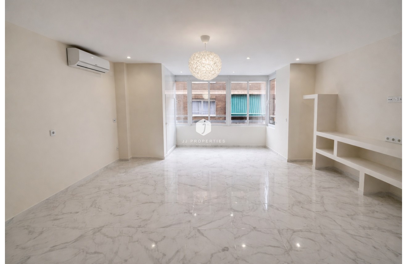 Aus zweiter Hand - Wohnung -
Torrevieja - Costa Blanca