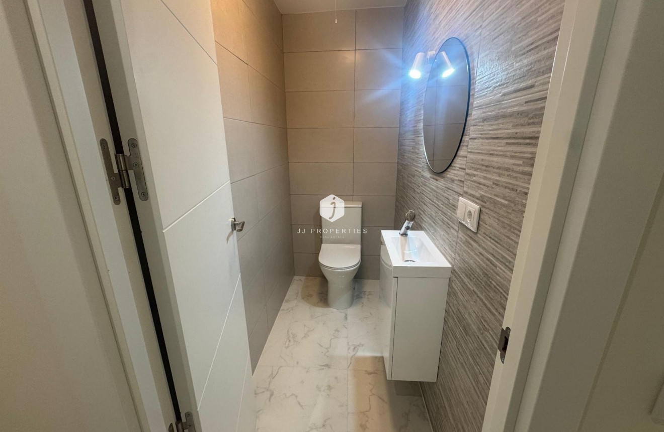 Aus zweiter Hand - Wohnung -
Torrevieja - Costa Blanca