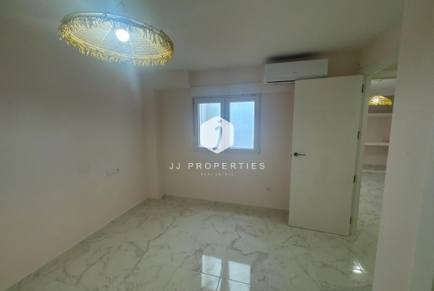 Aus zweiter Hand - Wohnung -
Torrevieja - Costa Blanca