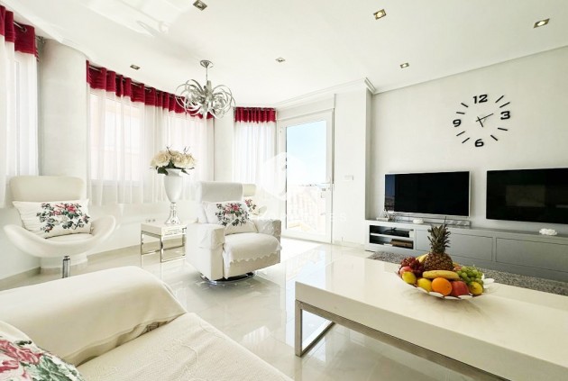 D'occasion - Villa -
San Miguel de Salinas - Inland