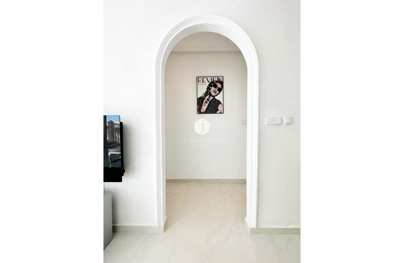 D'occasion - Villa -
San Miguel de Salinas - Inland