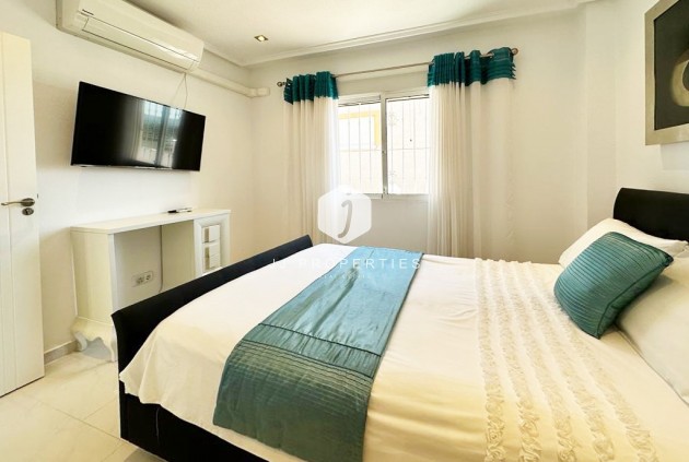 D'occasion - Villa -
San Miguel de Salinas - Inland
