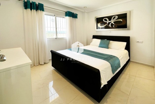 D'occasion - Villa -
San Miguel de Salinas - Inland
