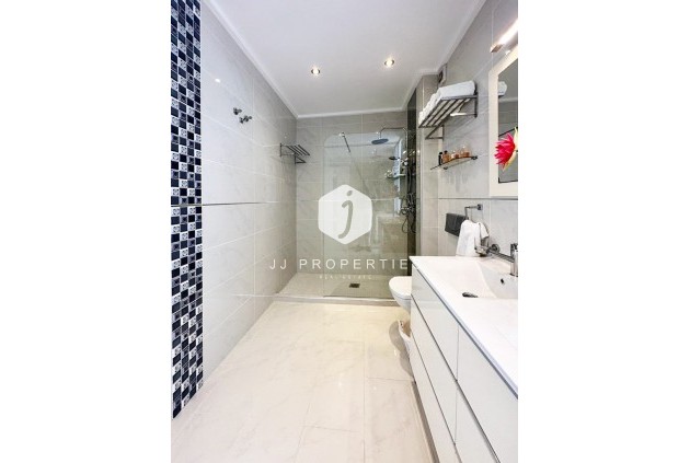 D'occasion - Villa -
San Miguel de Salinas - Inland