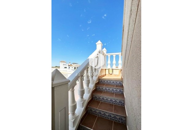 D'occasion - Villa -
San Miguel de Salinas - Inland