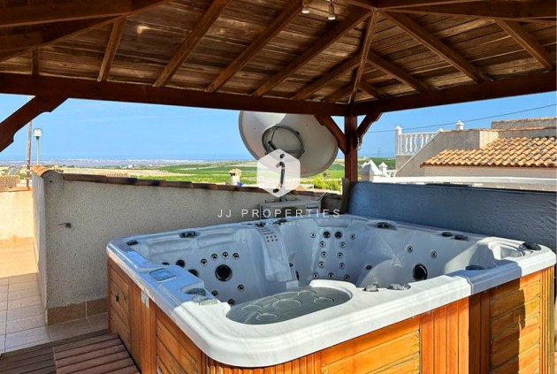D'occasion - Villa -
San Miguel de Salinas - Inland