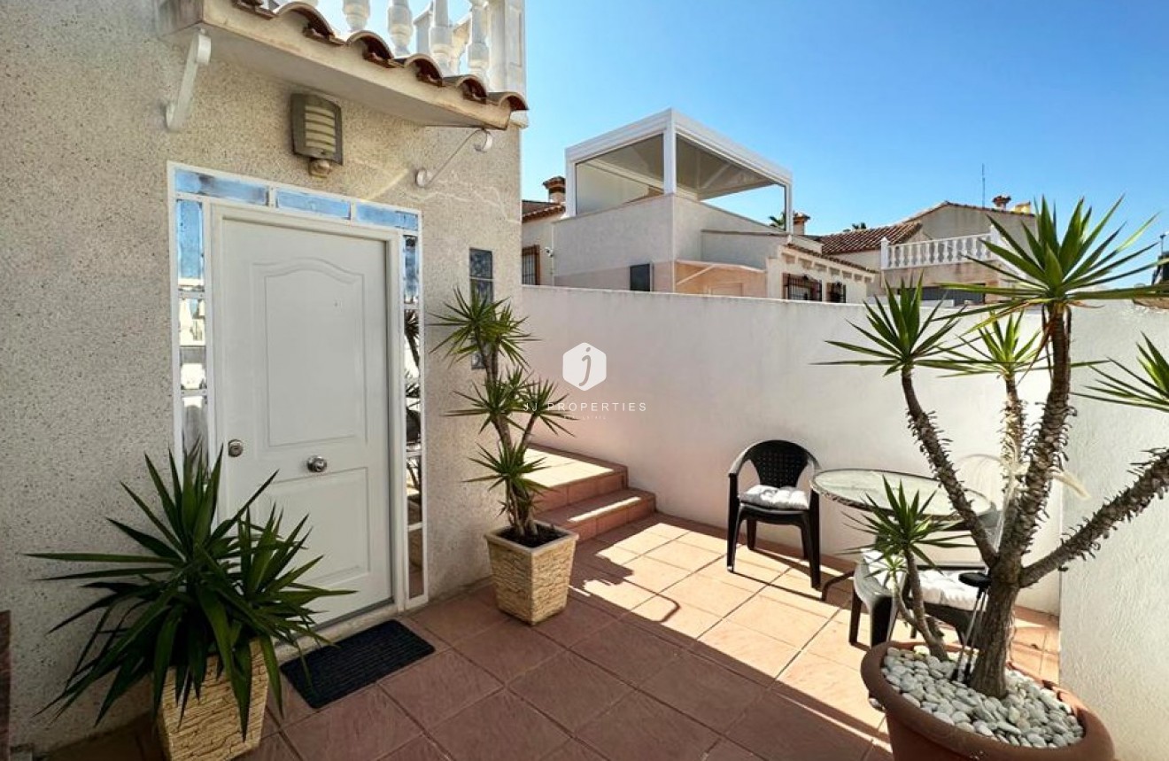 D'occasion - Villa -
San Miguel de Salinas - Inland