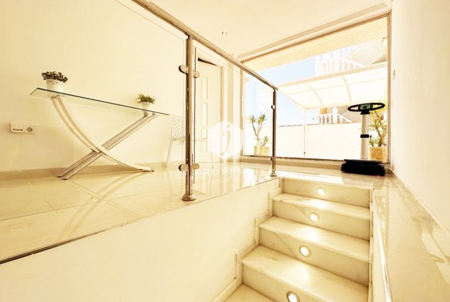 D'occasion - Villa -
San Miguel de Salinas - Inland