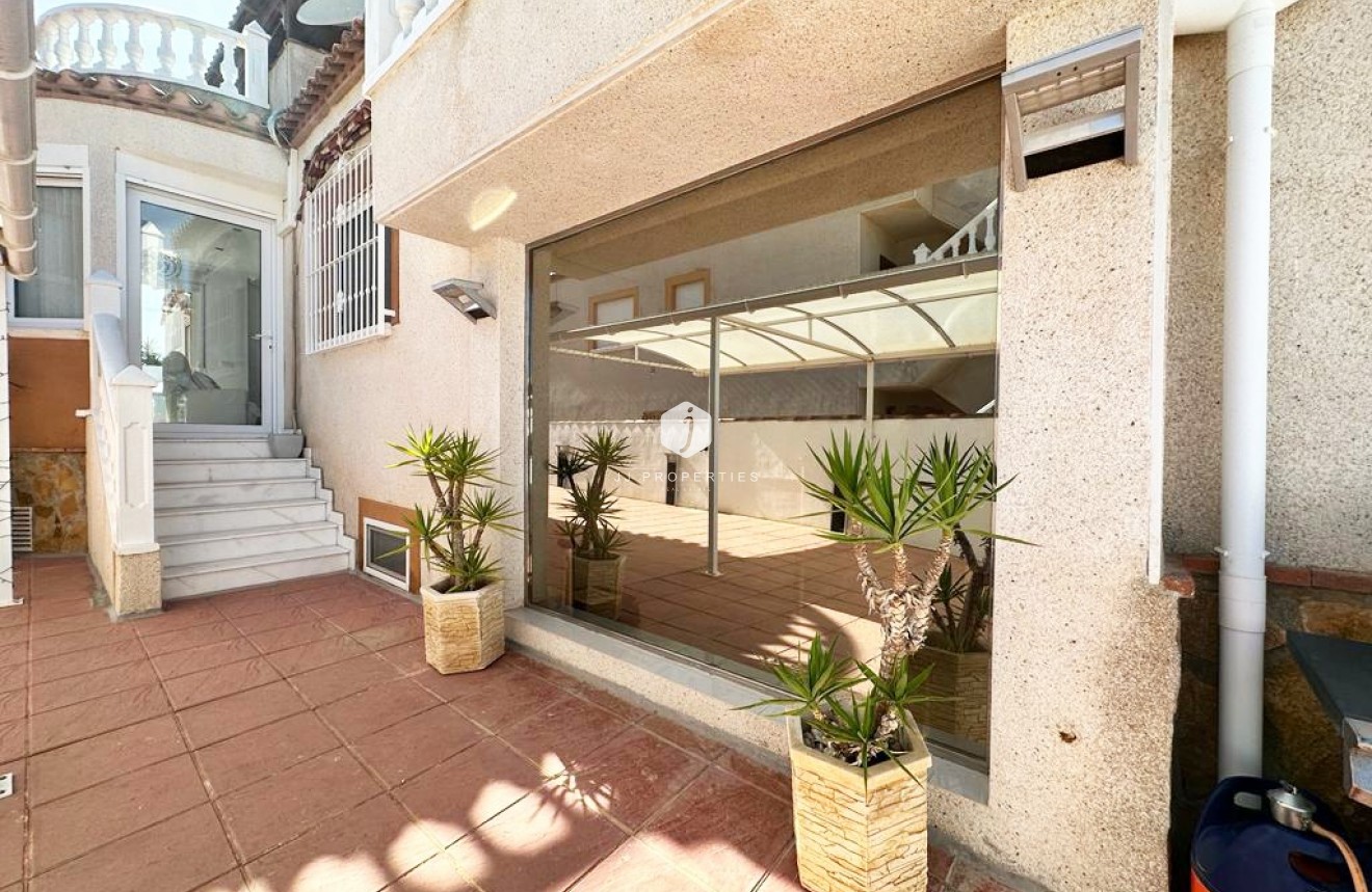 D'occasion - Villa -
San Miguel de Salinas - Inland