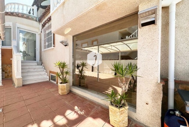 D'occasion - Villa -
San Miguel de Salinas - Inland