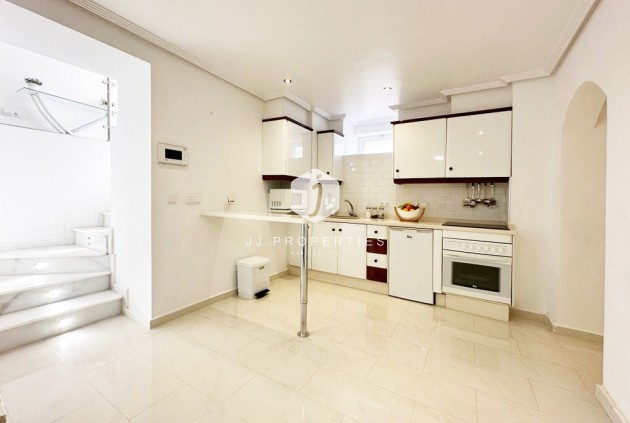 D'occasion - Villa -
San Miguel de Salinas - Inland