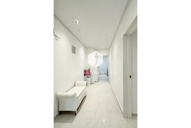 D'occasion - Villa -
San Miguel de Salinas - Inland