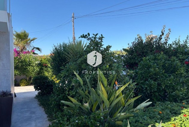 Aus zweiter Hand - Villa -
Torrevieja - Torreta Florida