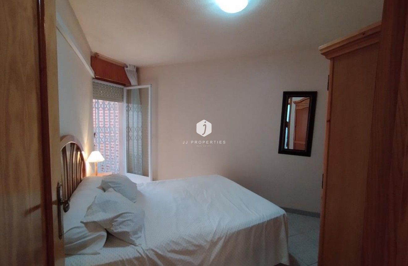 Resale - Apartment / flat -
Torrevieja - HABANERAS PLAZA SANTA MARIA