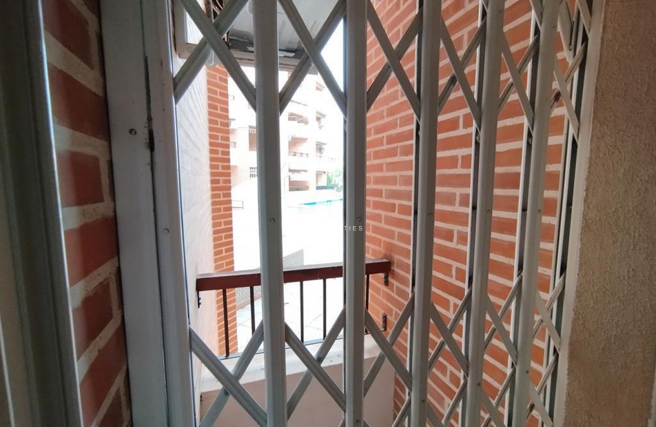 Resale - Apartment / flat -
Torrevieja - HABANERAS PLAZA SANTA MARIA