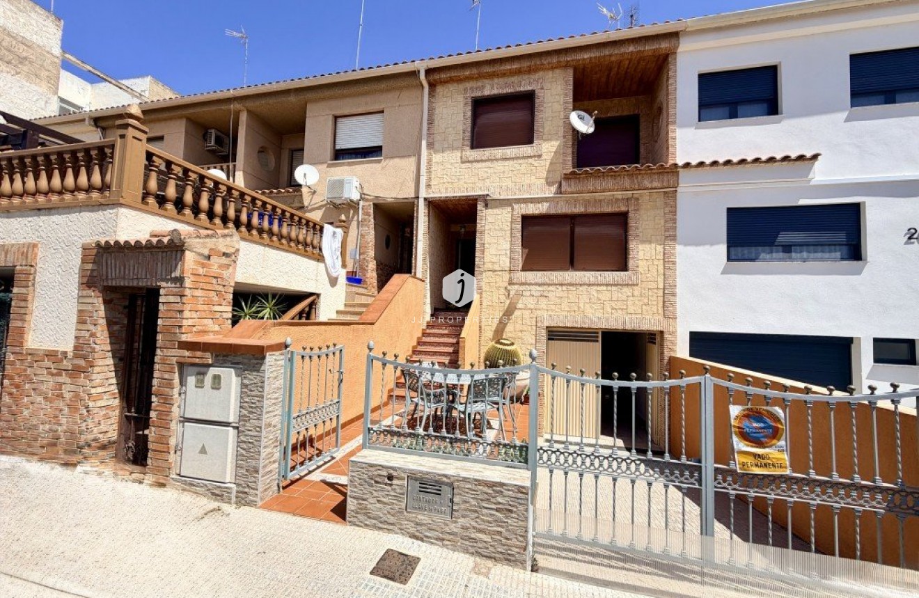 Resale - Chalet -
Formentera del Segura - Costa Blanca