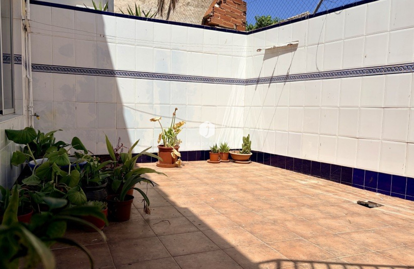 Resale - Chalet -
Formentera del Segura - Costa Blanca