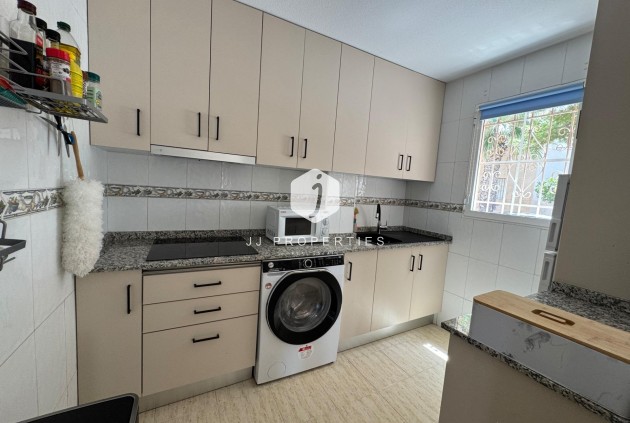 Tweedehands - Bungalow -
Torrevieja - La Siesta - El Salado - Torreta