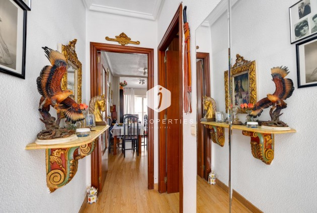 D'occasion - Appartement -
Torrevieja - Centro