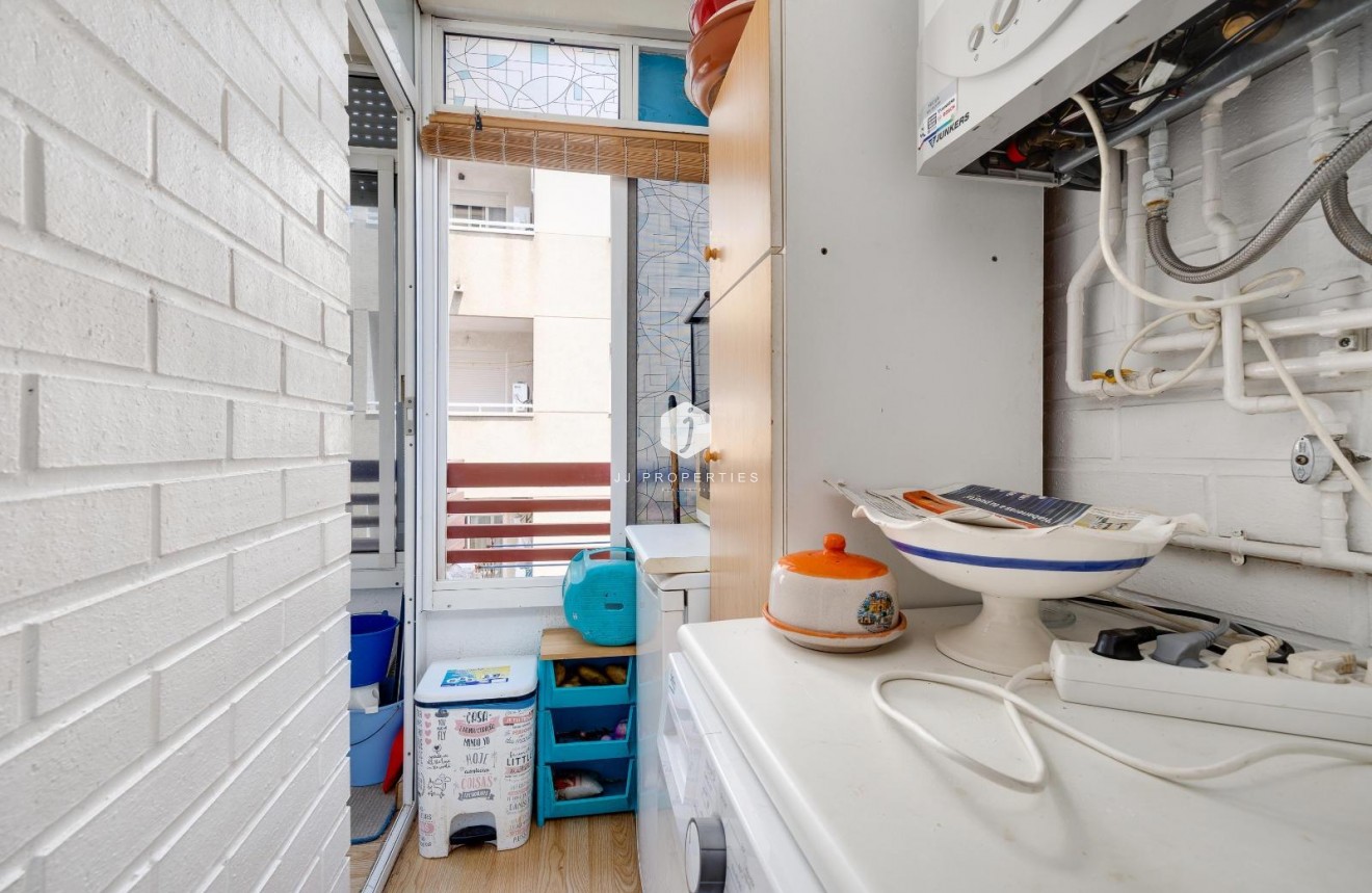 D'occasion - Appartement -
Torrevieja - Centro