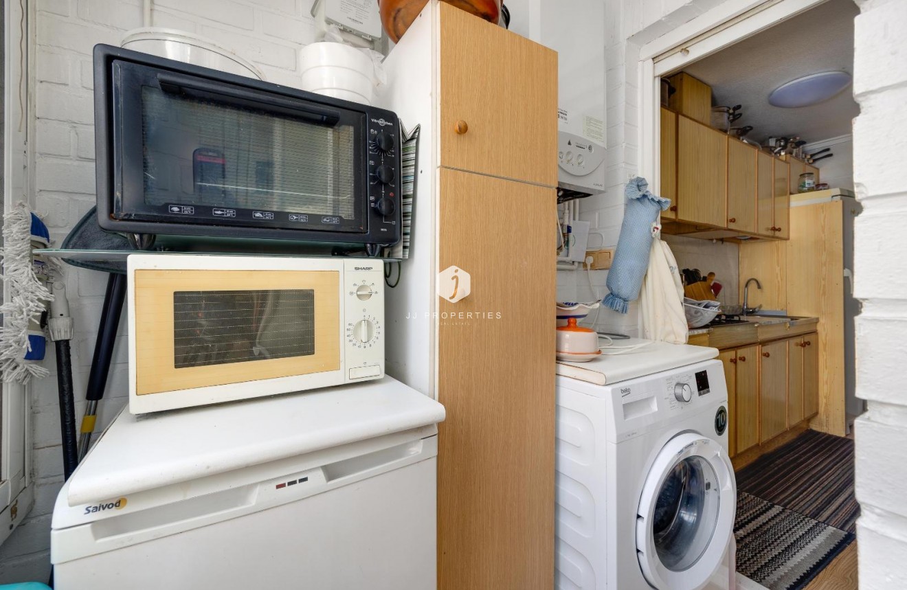 D'occasion - Appartement -
Torrevieja - Centro