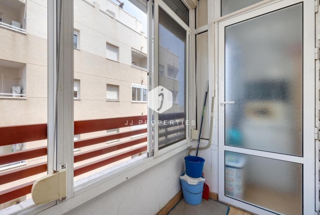 D'occasion - Appartement -
Torrevieja - Centro