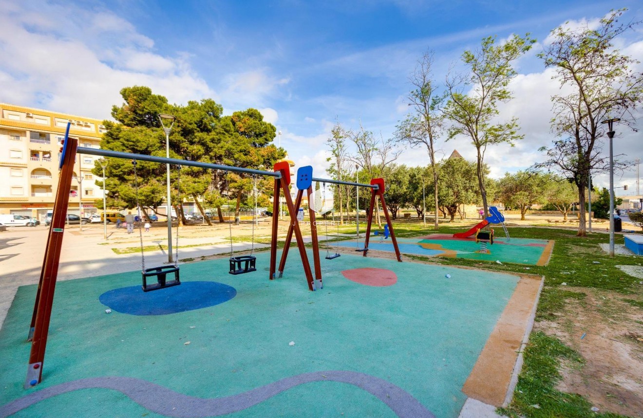 D'occasion - Appartement -
Torrevieja - Centro