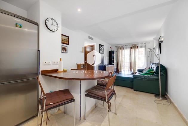 D'occasion - Appartement -
Torrevieja - Punta prima