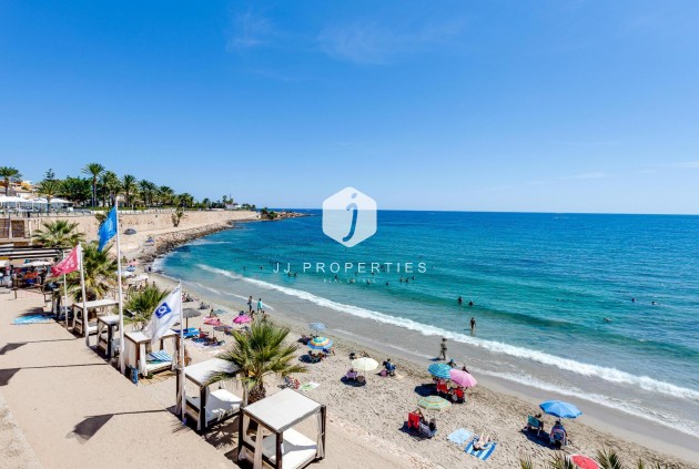 D'occasion - Appartement -
Torrevieja - Punta prima