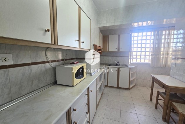 D'occasion - Appartement -
Torrevieja - Puerto Deportivo Marina Salinas