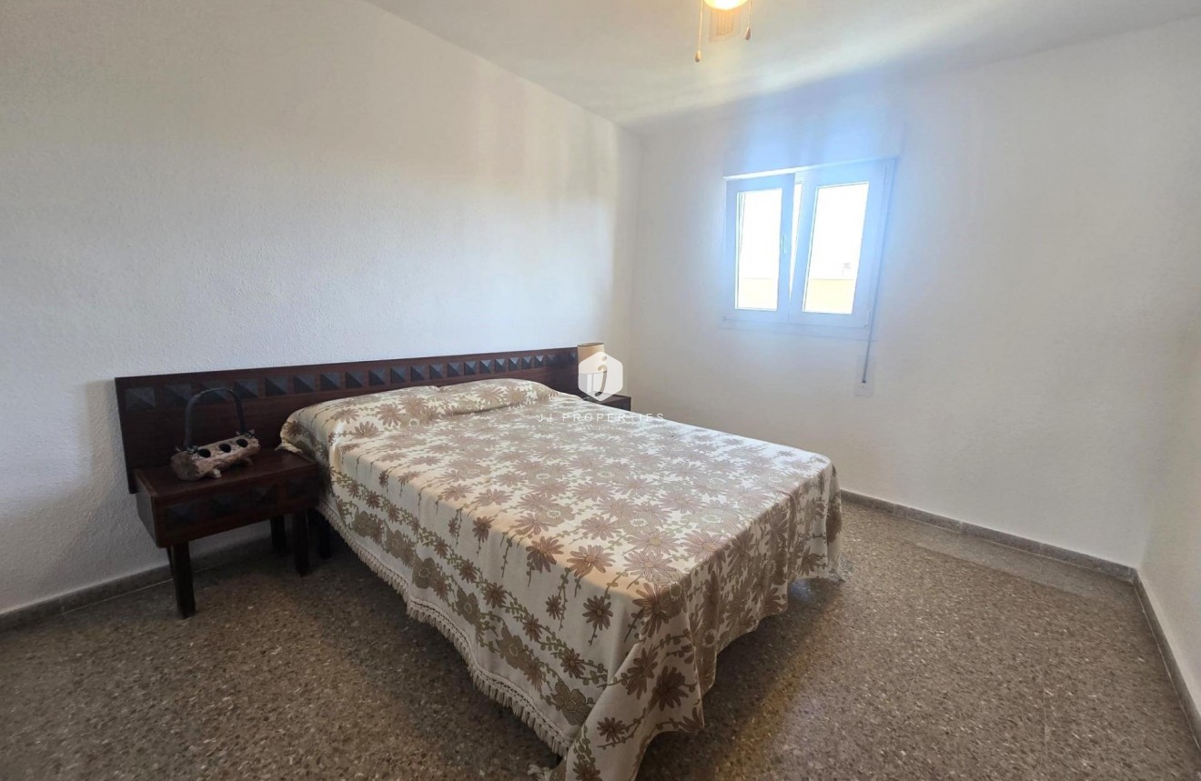 D'occasion - Appartement -
Torrevieja - Puerto Deportivo Marina Salinas