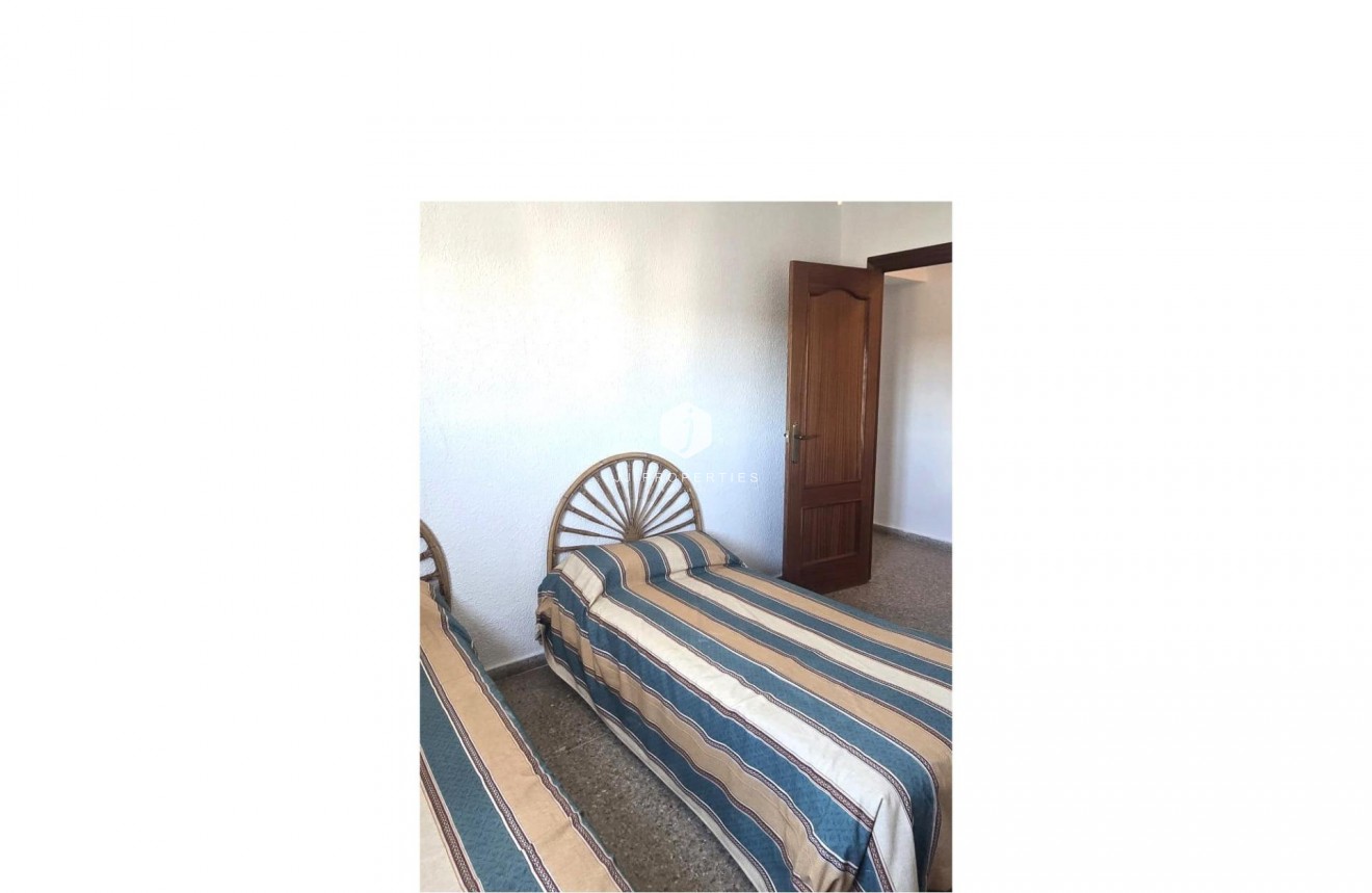 D'occasion - Appartement -
Torrevieja - Puerto Deportivo Marina Salinas