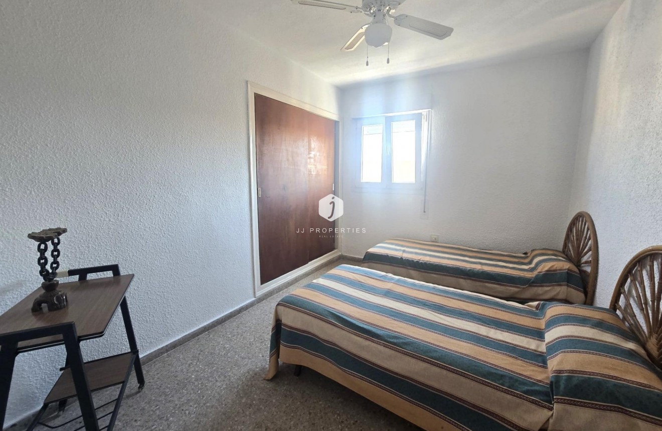D'occasion - Appartement -
Torrevieja - Puerto Deportivo Marina Salinas