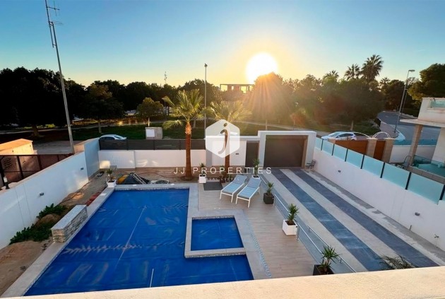 Aus zweiter Hand - Villa -
Rojales - Ciudad Quesada